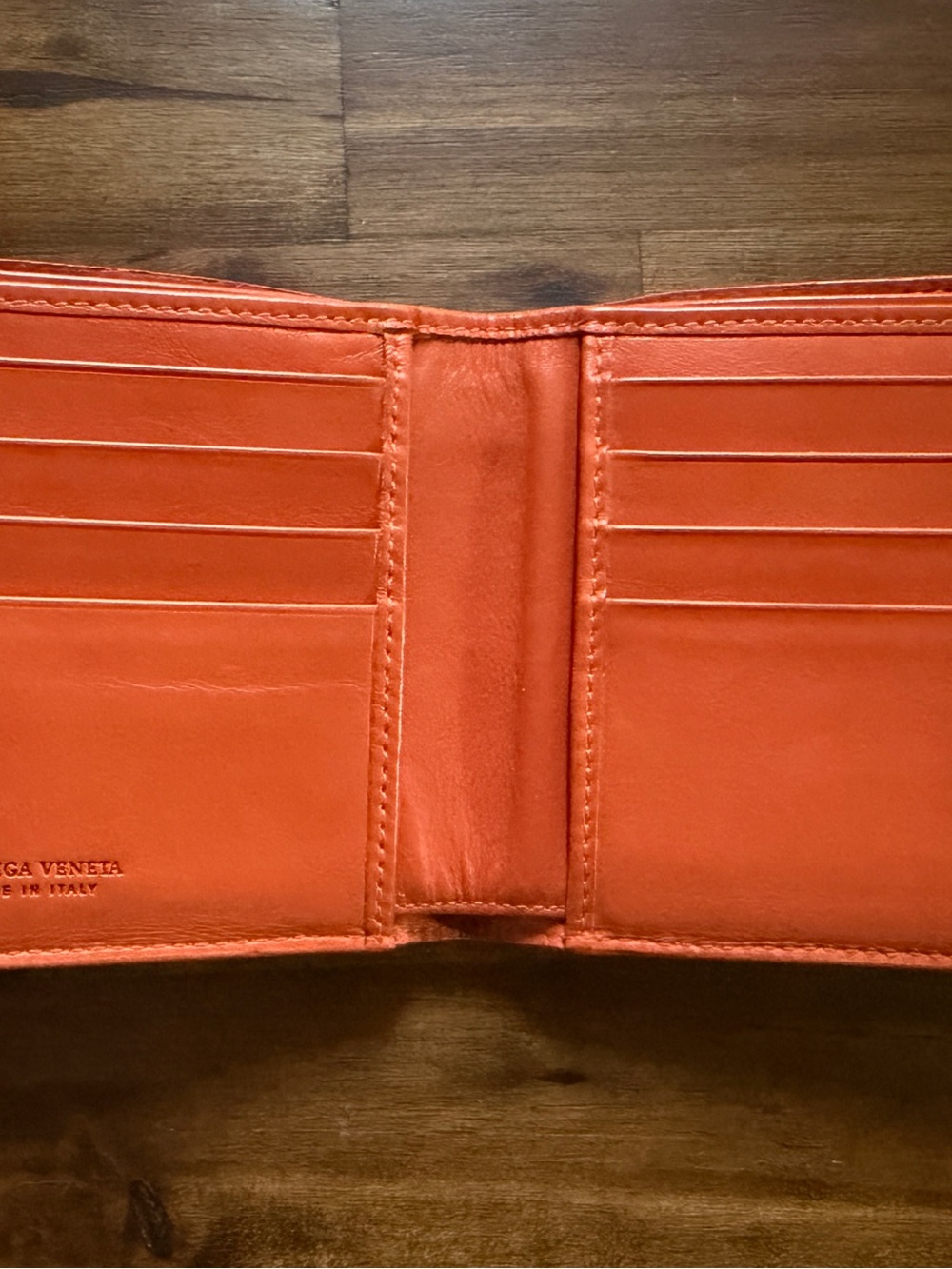 Bottega Veneta Intrecciato Bifold Wallet in Orange Leather - Picture 3 of 16